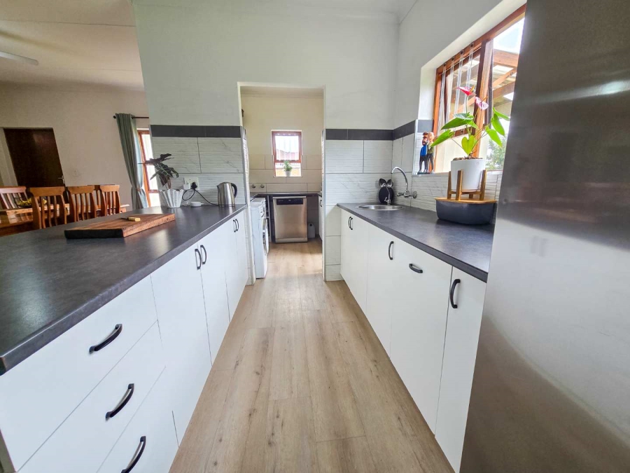 3 Bedroom Property for Sale in Stilbaai Wes Western Cape